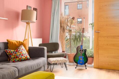 6 Fraynes Cl, BS3-7.jpg