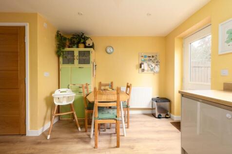 6 Fraynes Cl, BS3-9.jpg