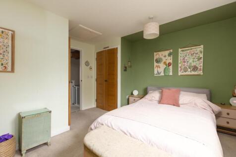 6 Fraynes Cl, BS3-18.jpg