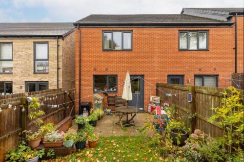 6 Fraynes Cl, BS3-26.jpg