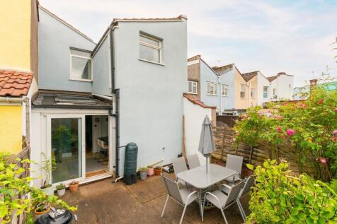 5G6STN - External F.jpg