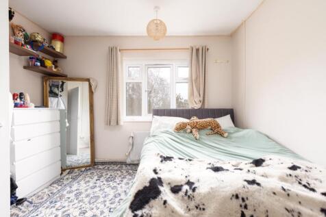 54 Cutler Road, BS13-11.jpg