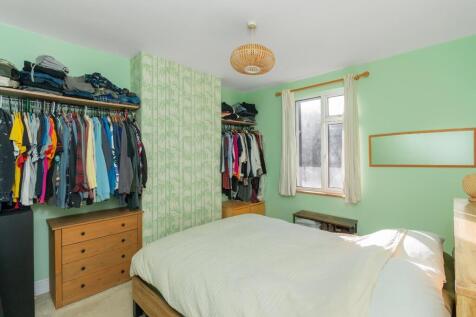 0M2SVP - Bedroom C.jpg