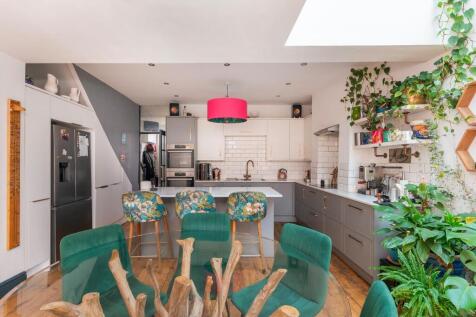 9N6SDD - Kitchen Diner C.jpg