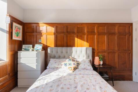 2R0HBR - Bedroom C.jpg