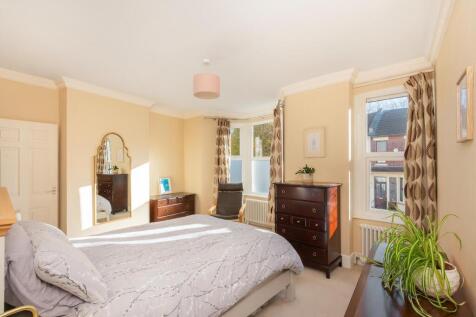 3L7CRSA - Bedroom H.jpg