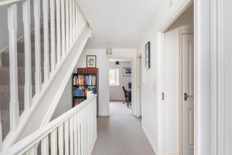 2G8CWCV - Bedroom H.jpg