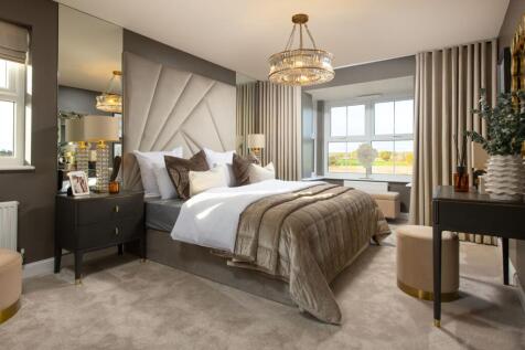 Inside view of Marlowe main bedroom