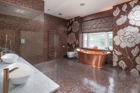 Master ensuite