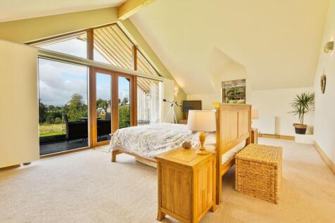 Main bedroom