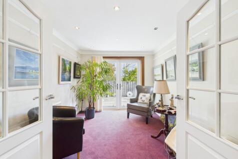 Sitting/Garden Room