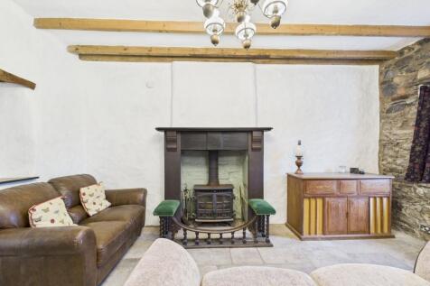 Living/Kitchen/Dining