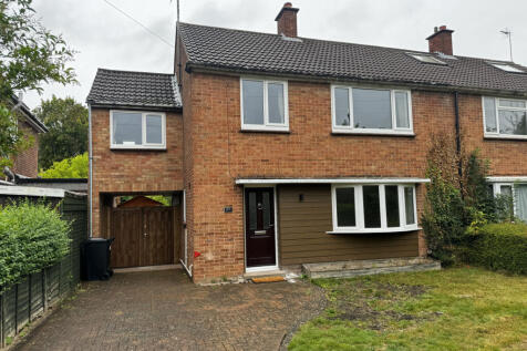 4 Bedroom - Semi-Detached House, Cambridge near A