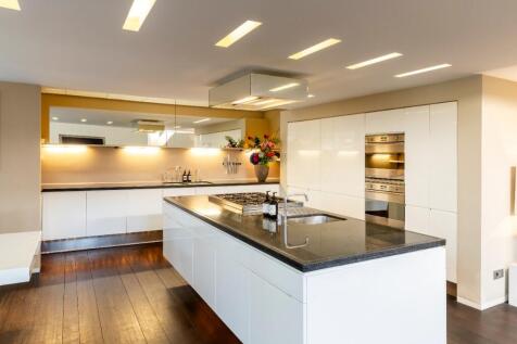 Living (Kitchen)