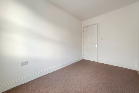 Neutral Room With White Door T202510141711.png