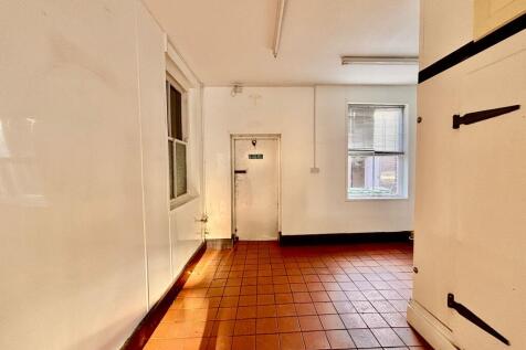 PHOTO-2025-10-29-10-31-14 T202510291417.jpg