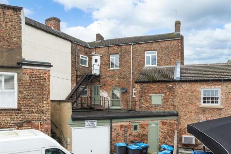 4 Castlegate-04_blue.jpg