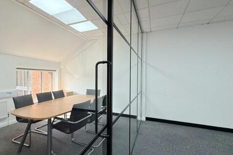 officetolet_altrincham_0000s_0001s_0006_Layer68.