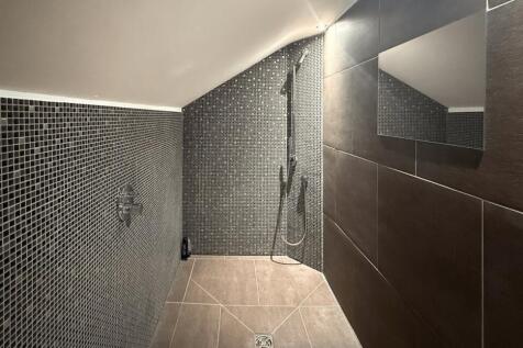 commercialpropertyforsale_tolet_inaltrincham_000