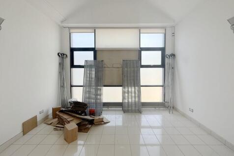 retailunitforsale_altrincham_first floor 4.png