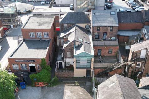 retailforsale_altrincham_0000s_0000s_0001_Layer1