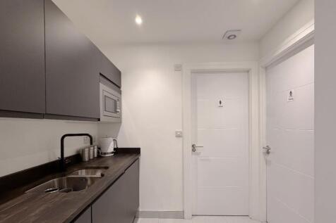 commercialpropertyforsale_altrincham_0000s_0015_