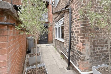 commercialpropertyforsale_altrincham_0000s_0012_