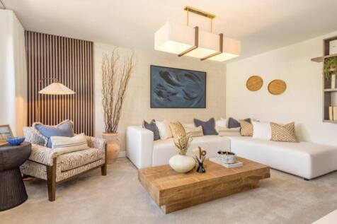 Dandara - The Heathers - Home 35, The Chartwell