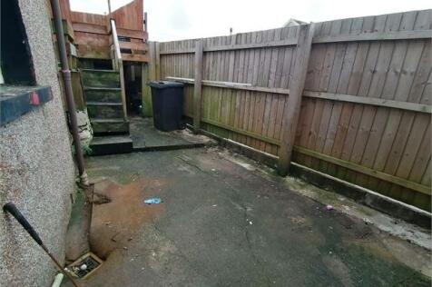 REAR YARD AREA