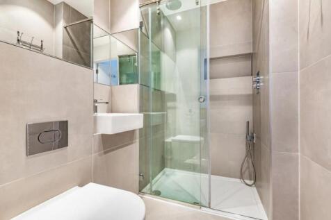 PHOTO-2025-10-25-18-20-53 4.jpg