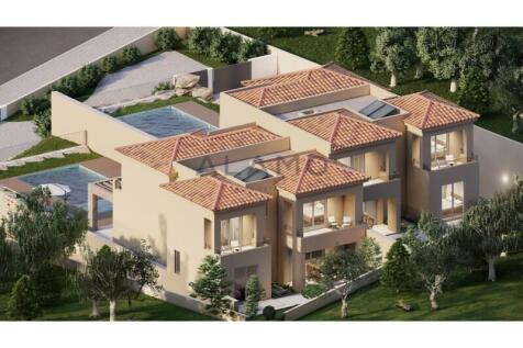 Close to the beach and Golf