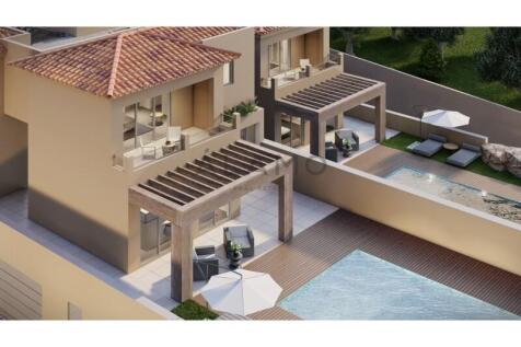 Close to the beach and Golf