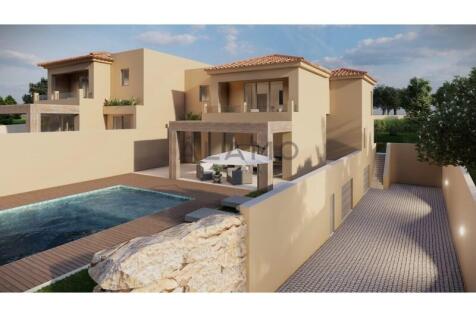 Close to the beach and Golf