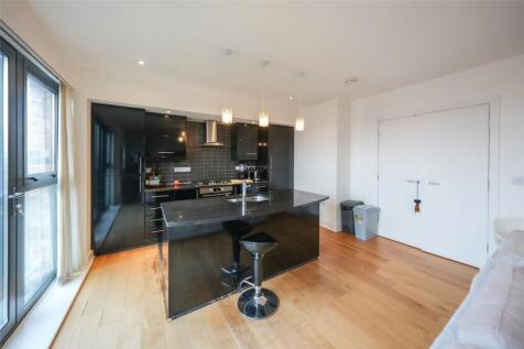 Open Plan Lounge and Kitchen
