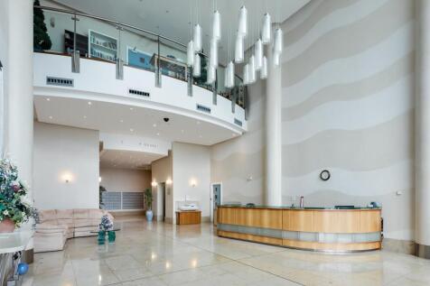 Dolphin Quays Foyer-2_2048_X_1536.jpg