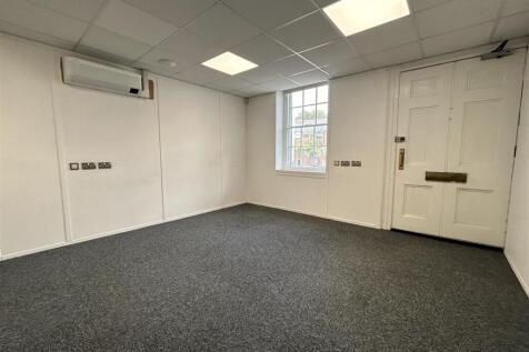 Suite A Photo 4 .JPG