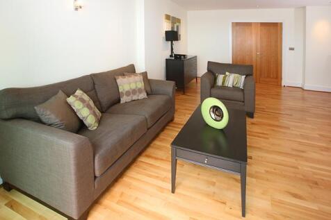 DQ53 - living room.jpg