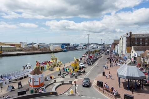 1 Dolphin Quays-16_640_X_480.jpg