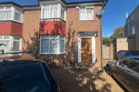 Beautiful 4-Bedroom Family Home ¿ Rectory Garde