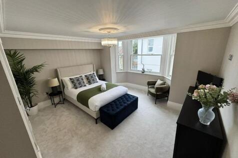 PHOTO-2025-10-28-07-14-05 (1).jpg