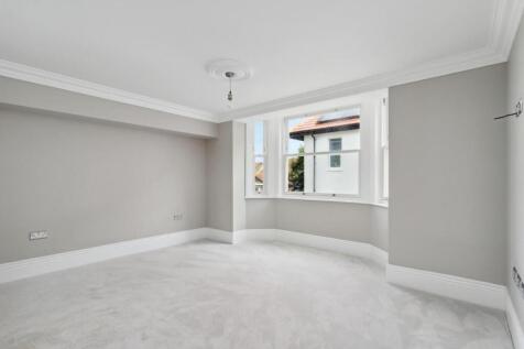 flat 7, beecroft bedroom 1.jpg