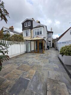 28 Leigh Garden .jpg