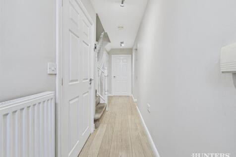 CAM03792G0-PR0350-STILL001 (1).jpg