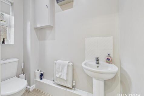 CAM03792G0-PR0350-STILL002 (1).jpg