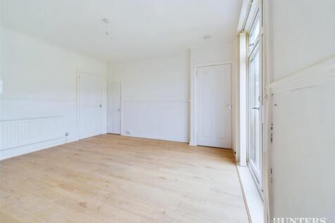 MUVu-hGp00aV0r6It9l0qw (1).jpg