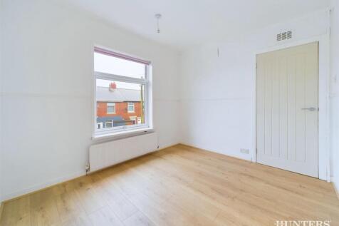 H3DFhjMW-Emu1d1x4yvvrg (1).jpg