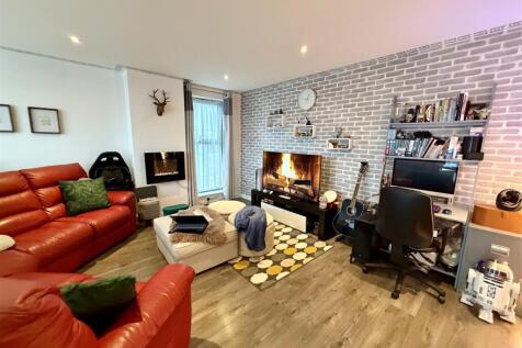 Open Plan Kitchen Lounge