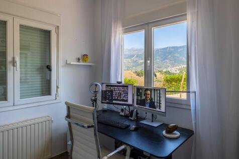 Study with Great Vie