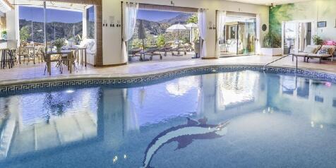 Heated indooroutdoo