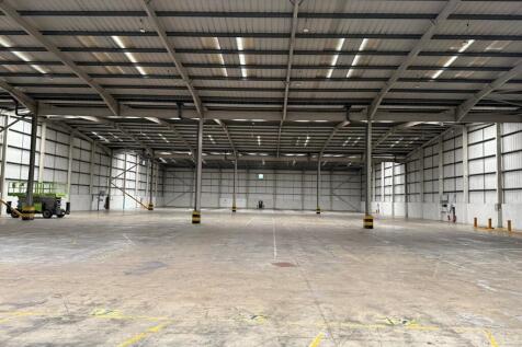 VistaLink - Industrial Estate - internal.jpg